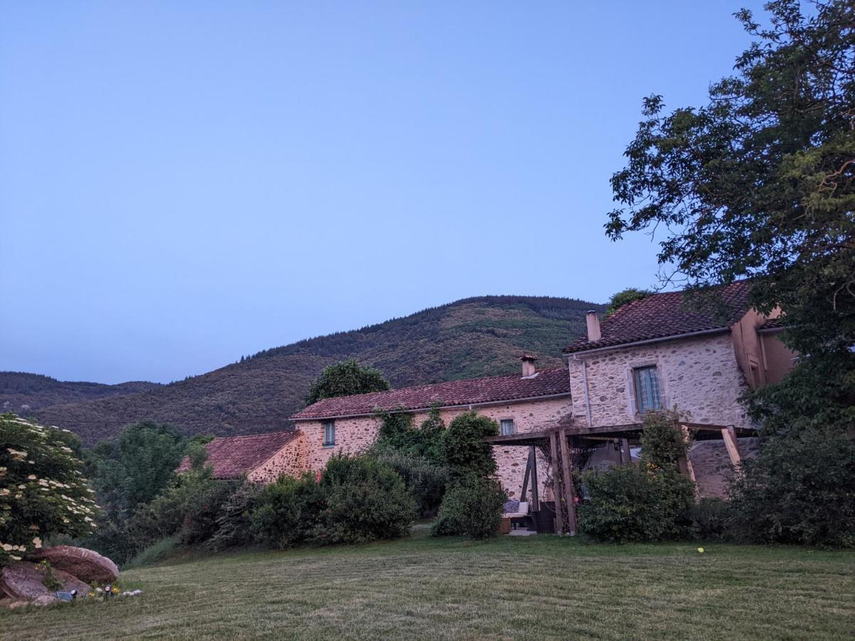 Bed and Breakfast Le Moulin D'Arcas. Premian Экстерьер фото